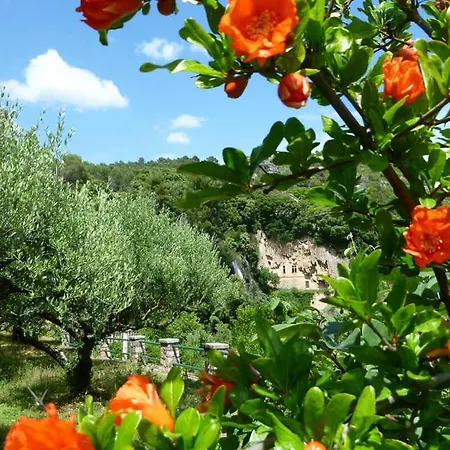 La Cascade Holiday home Villecroze